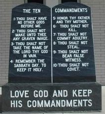 10 Commandments stone